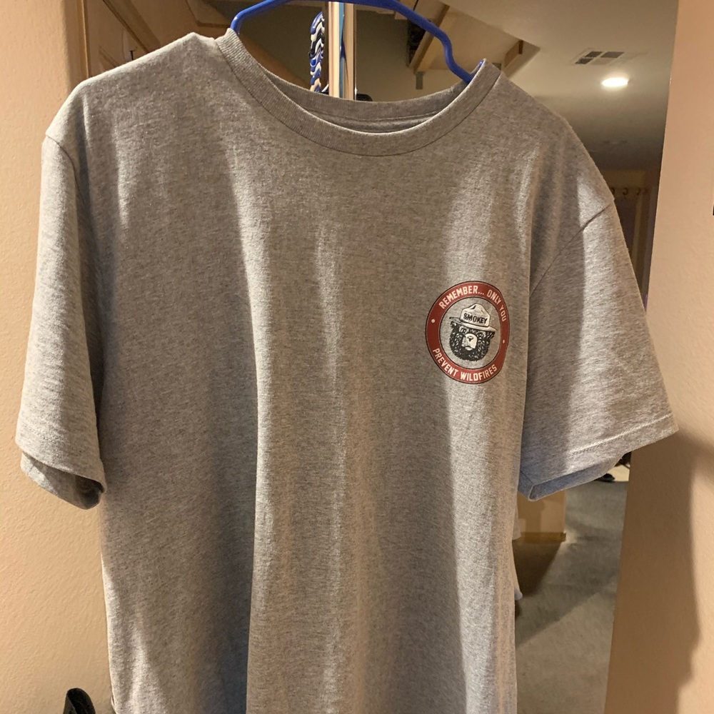 Smokey shirt